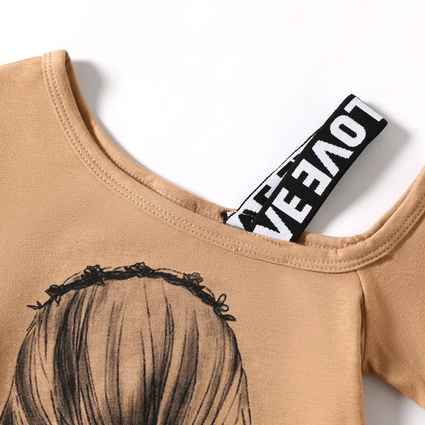 2pcs Toddler Girl Figure Print One-Shoulder Tee and Ripped Denim Shorts Set