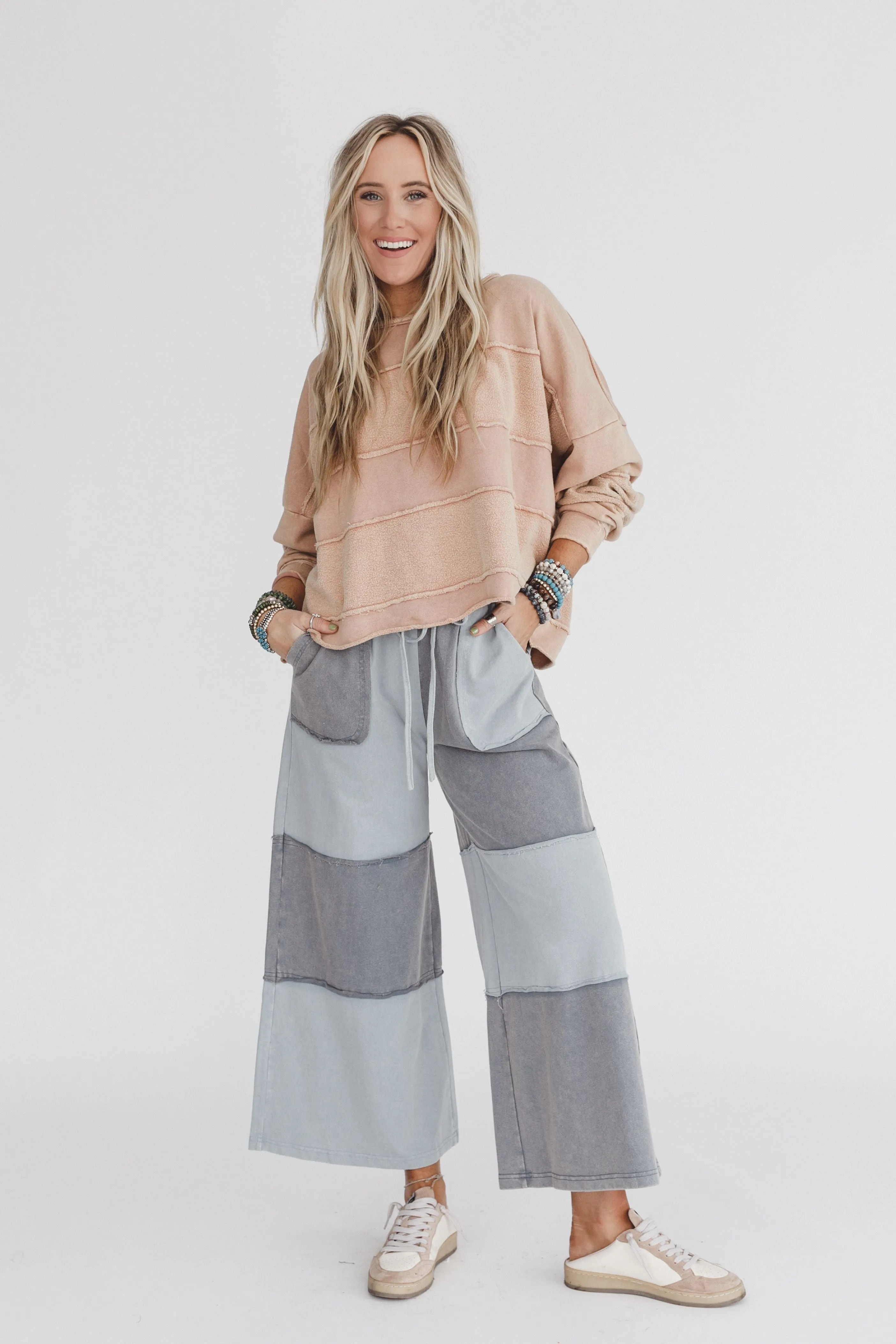 Coastal Colorblock Pants - Blue