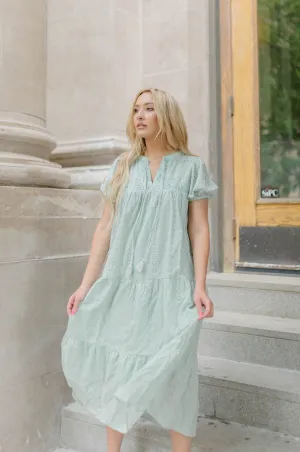 Gineva Eyelet Midi Dress - Seafoam Mint