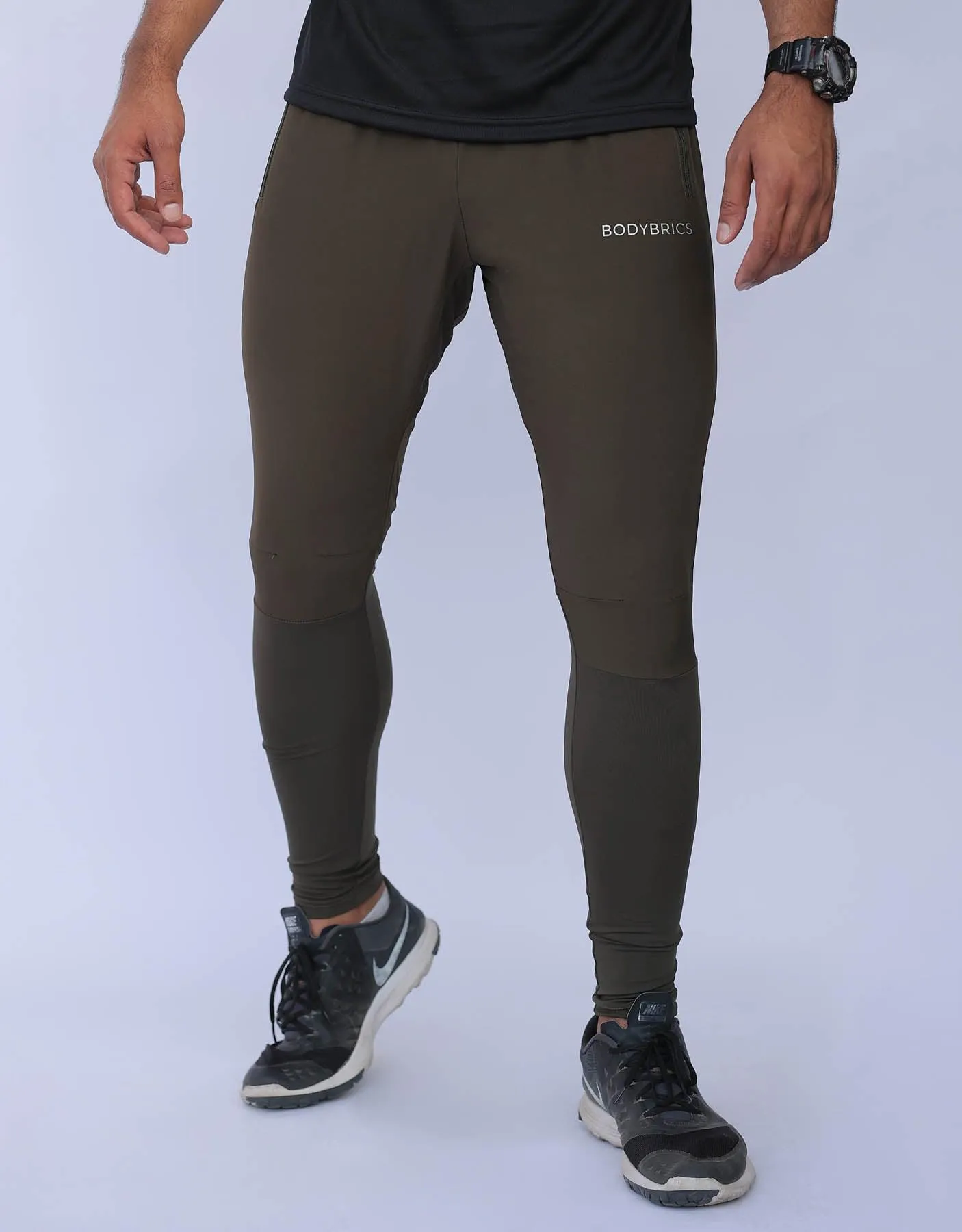 Hybrid Tech Joggers -Camo Green