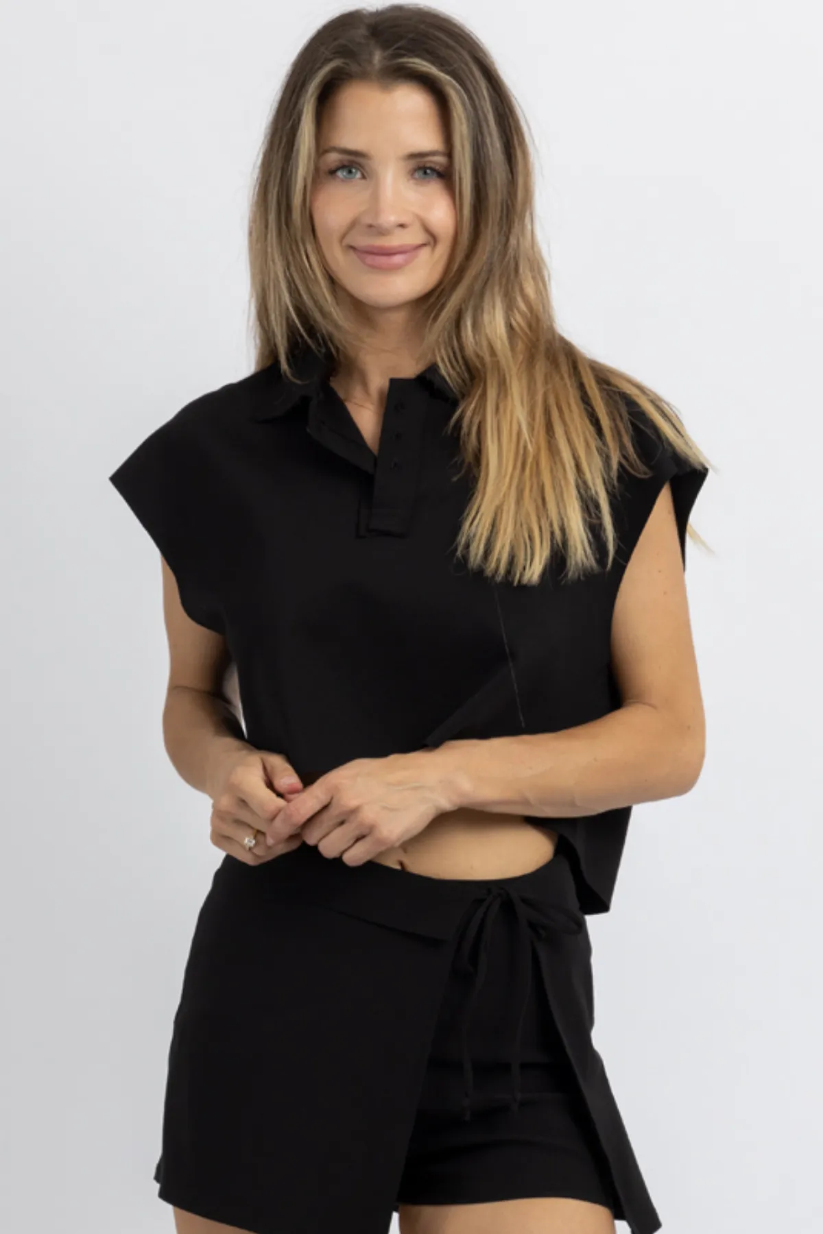 LOGAN BLACK BUTTON COLLARED TANK