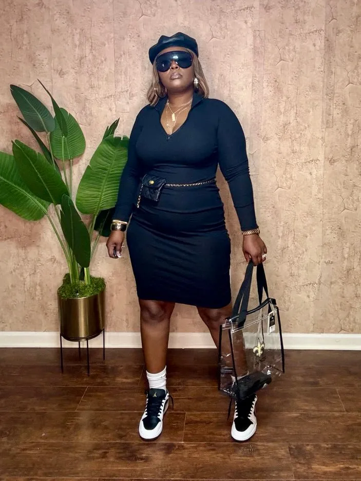 QUARTER ZIP MIDI DRESS (Black)