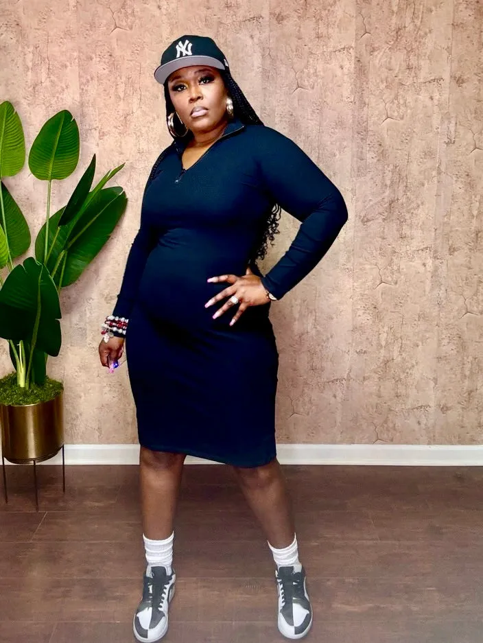 QUARTER ZIP MIDI DRESS (Black)
