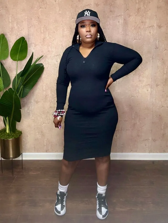 QUARTER ZIP MIDI DRESS (Black)
