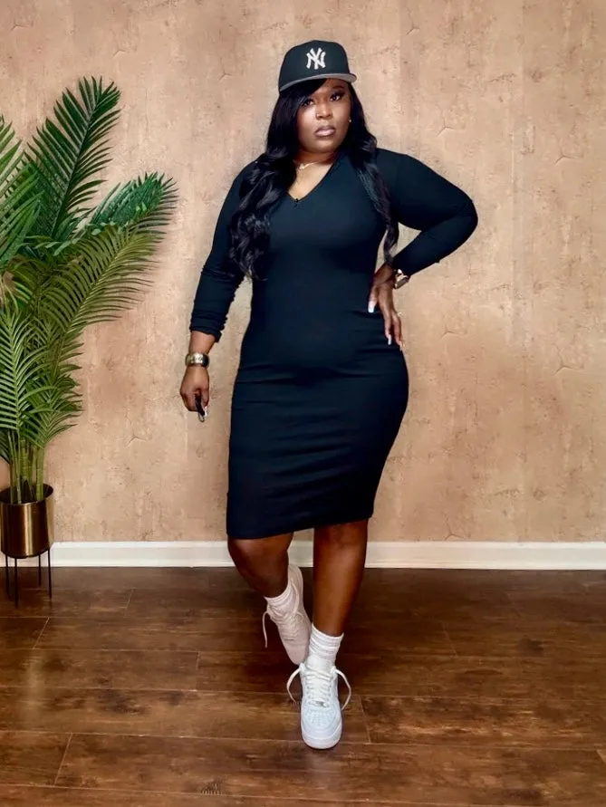 QUARTER ZIP MIDI DRESS (Black)