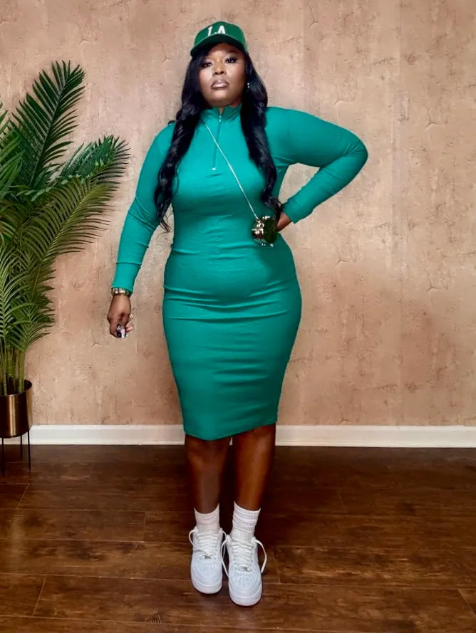 QUARTER ZIP MIDI DRESS (Green)