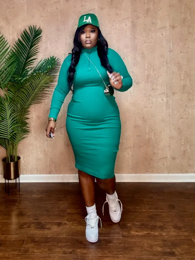 QUARTER ZIP MIDI DRESS (Green)