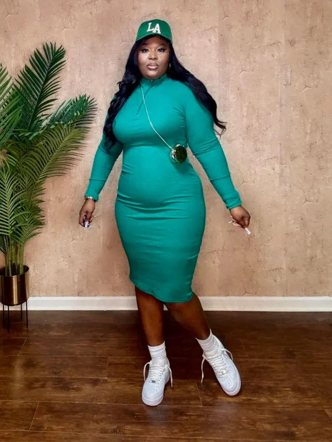 QUARTER ZIP MIDI DRESS (Green)